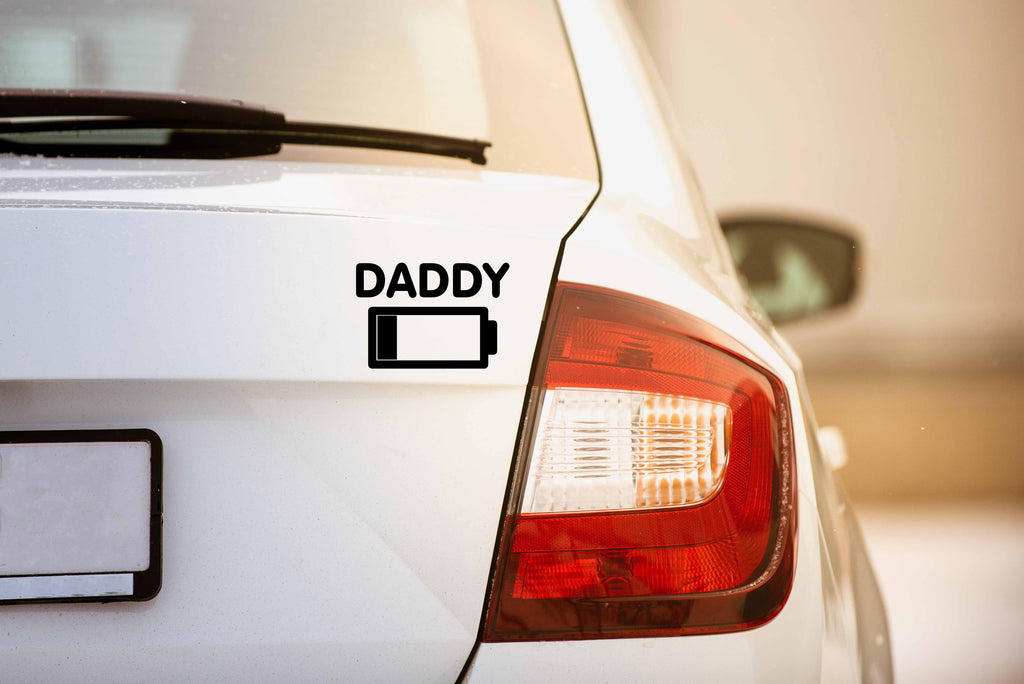 Daddy Battery | 5.2" x 3.6" Vinyl Sticker | Peel and Stick Inspirational Motivational Quotes Stickers Gift | Decal for Family Dads Lovers