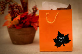 Reusable Chalk Labels - 32 Leaf Shape Adhesive Chalkboard Stickers, Light Material with Removable Adhesive and Smooth Writing Surface, 3 Sizes From 1